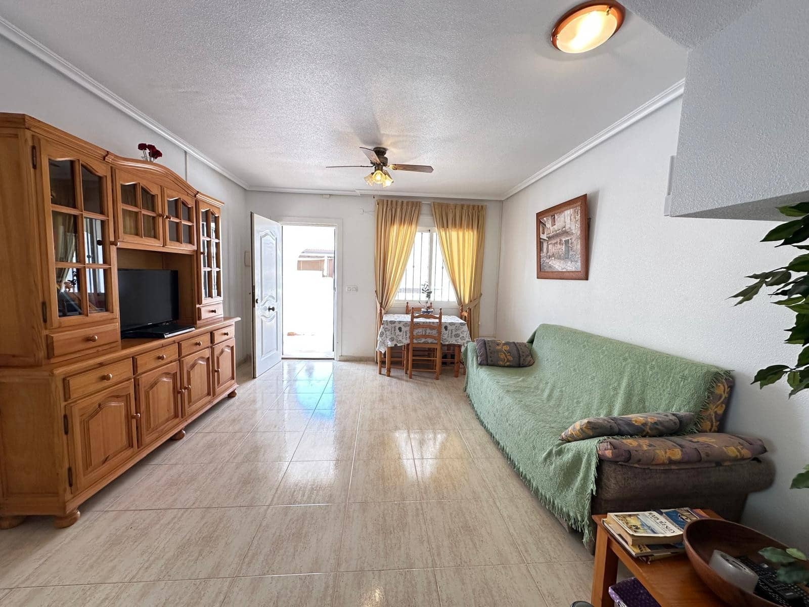 2 bedroom Townhouse for sale in El Carmoli with pool - € 147,500 (Ref: 9893248)