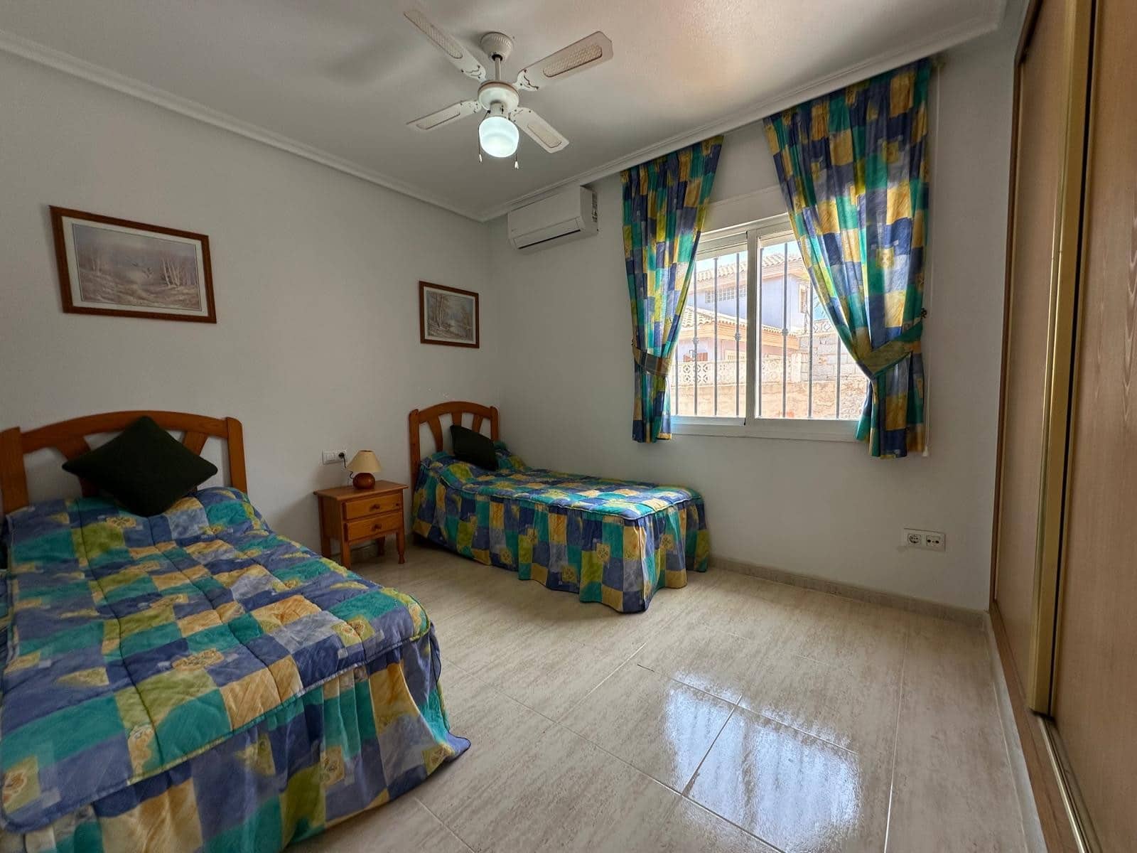 2 bedroom Townhouse for sale in El Carmoli with pool - € 147,500 (Ref: 9893248)