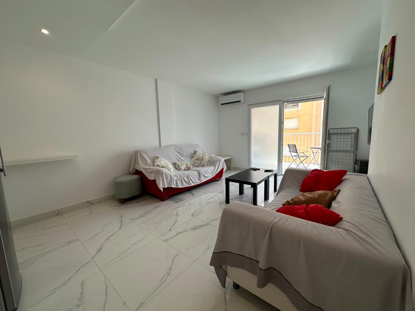 1 slaapkamer Appartement te koop in La Manga del Mar Menor met zwembad - € 163.500 (Ref: 9926625)