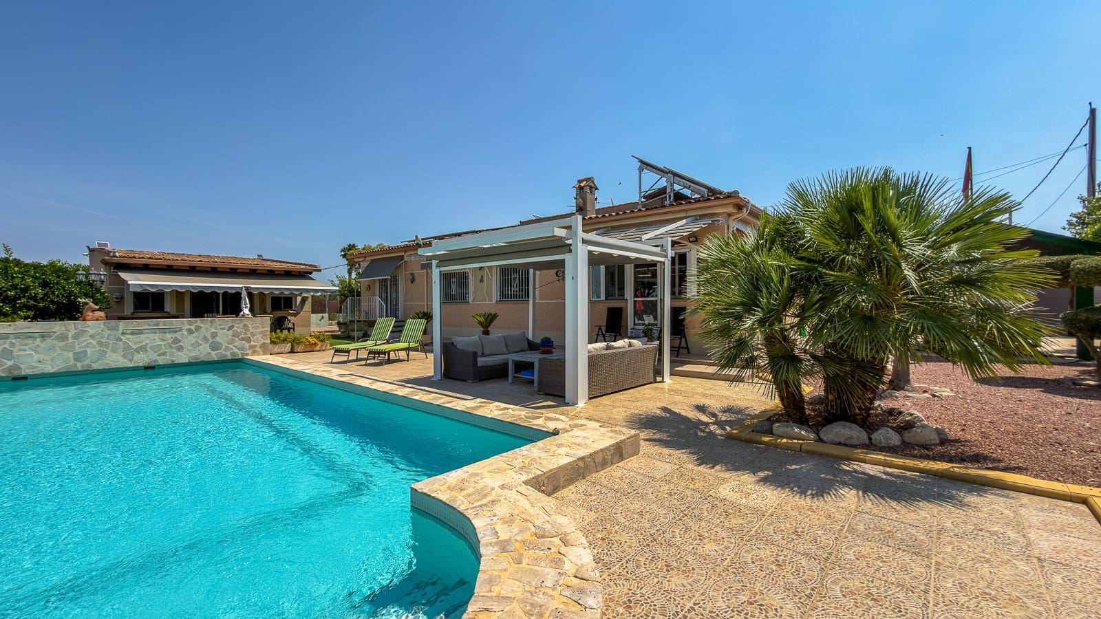 3 Zimmer Villa zu verkaufen in Catral mit Pool Garage - 585.500 € (Ref: 9940734)