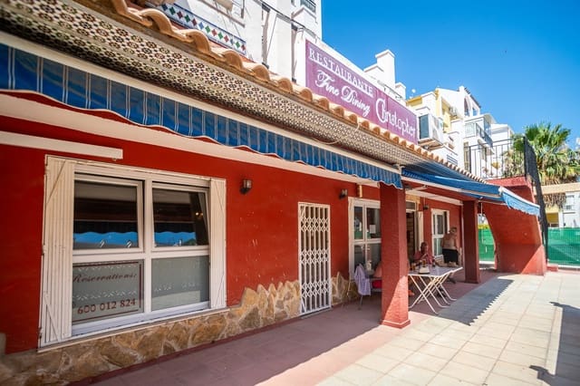 Commerciale in vendita in La Veleta, Torrevieja con piscina - 225.000 € (Rif: 9952917)