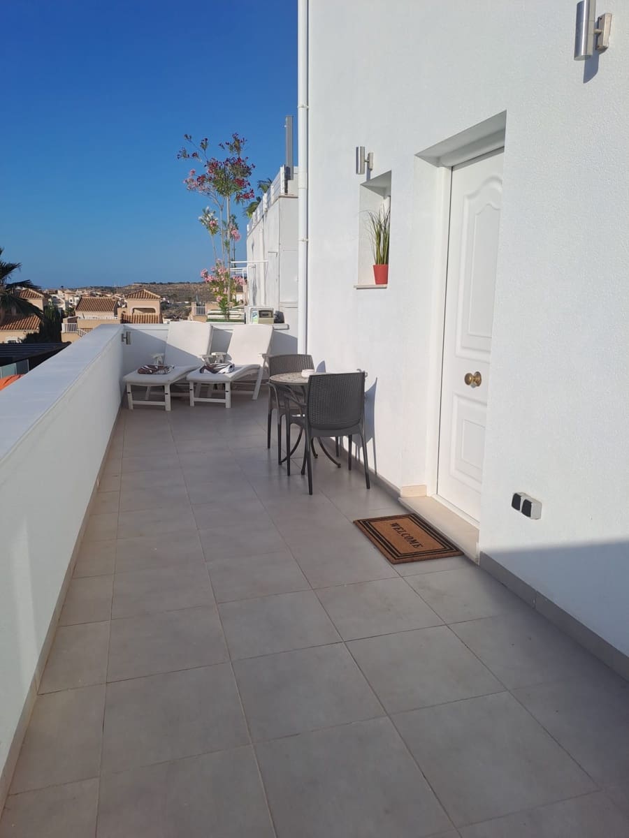 6 bedroom Villa for sale in Ciudad Quesada with pool garage - € 685,000 (Ref: 9971768)