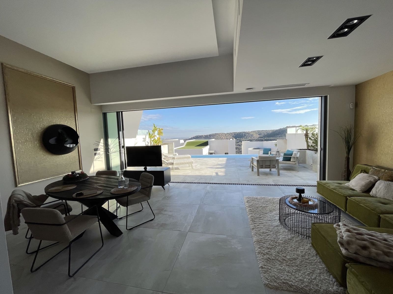 4 soveværelse Villa til salg i Ciudad Quesada med swimmingpool garage - € 699.000 (Ref: 9977914)