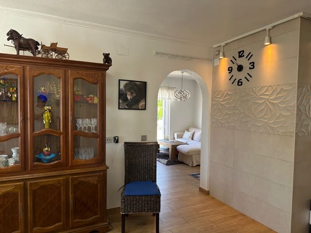 2 soverom Kjedet enebolig til salgs i Los Balcones - Los Altos, Torrevieja med svømmebasseng garasje - € 420 000 (Ref: 9977927)