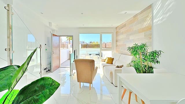3 soverom Hus til salgs i Los Balcones - Los Altos, Torrevieja - € 326 000 (Ref: 9989481)