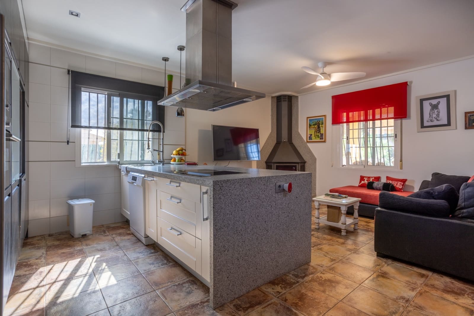 5 Zimmer Villa zu verkaufen in La Hoya mit Pool Garage - 510.000 € (Ref: 9996327)