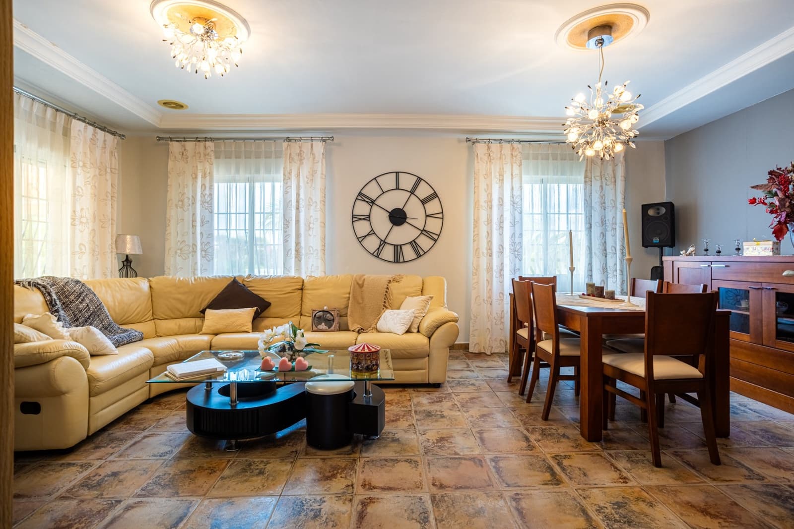 5 Zimmer Villa zu verkaufen in La Hoya mit Pool Garage - 510.000 € (Ref: 9996327)
