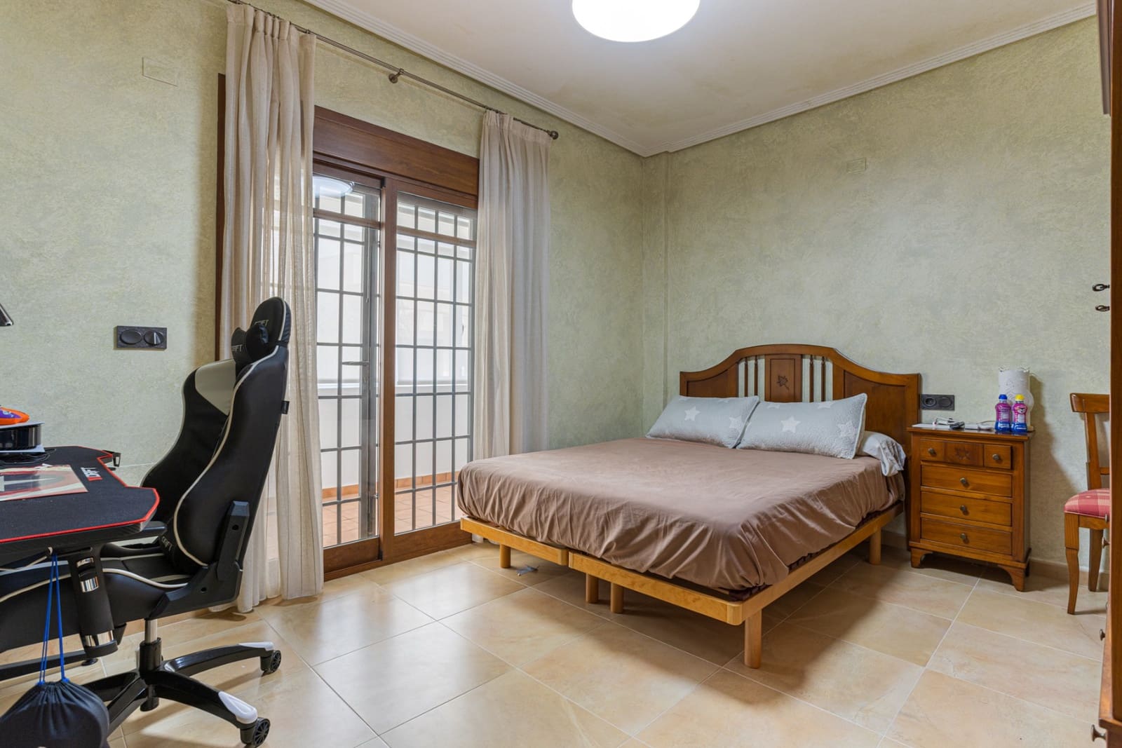 4 soveværelse Villa til salg i Los Montesinos med swimmingpool garage - € 750.000 (Ref: 9996328)