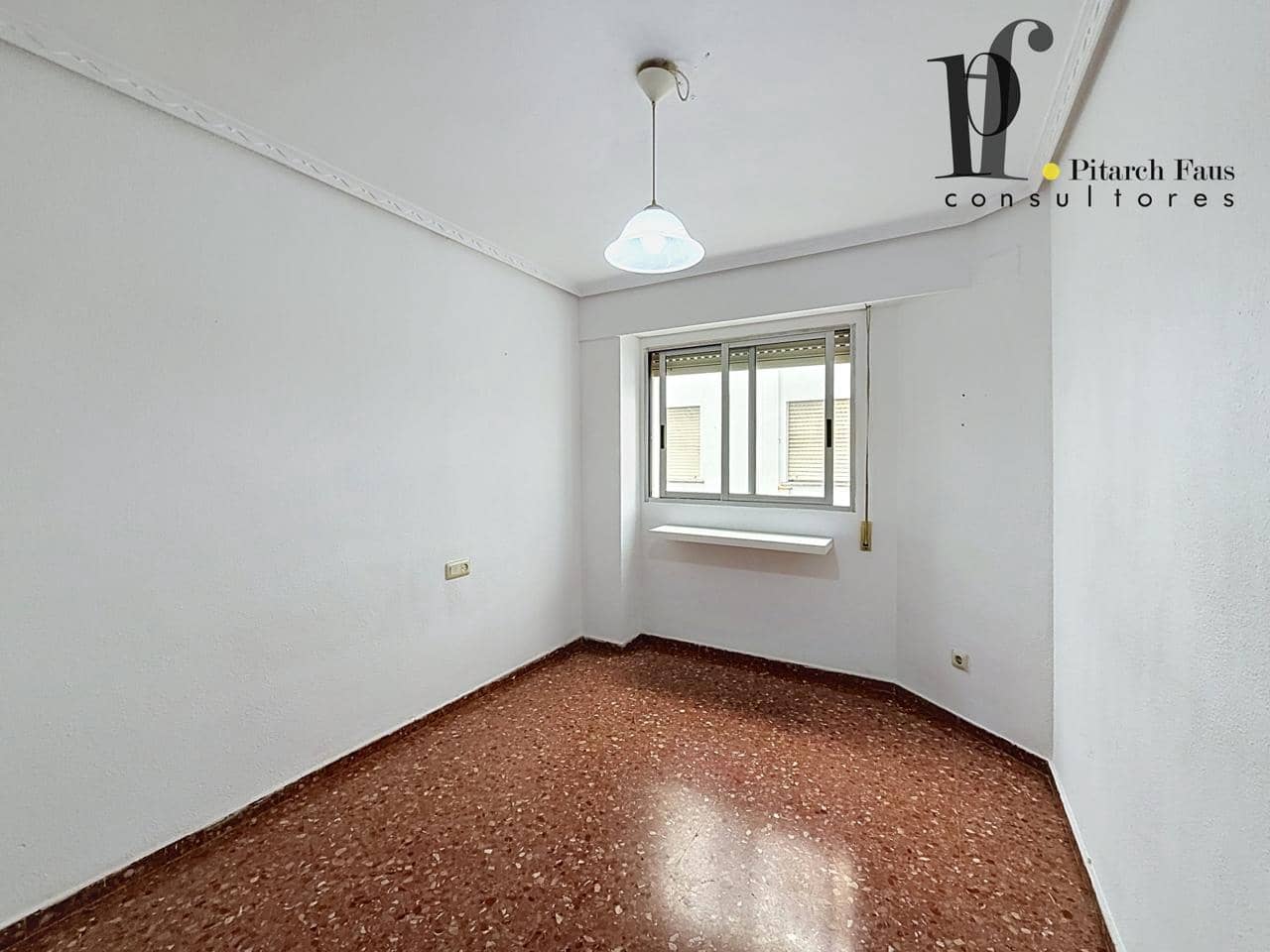 3 sovrum Lägenhet att hyra i Aldaia med garage - 1 100 € (Ref: 10120312)