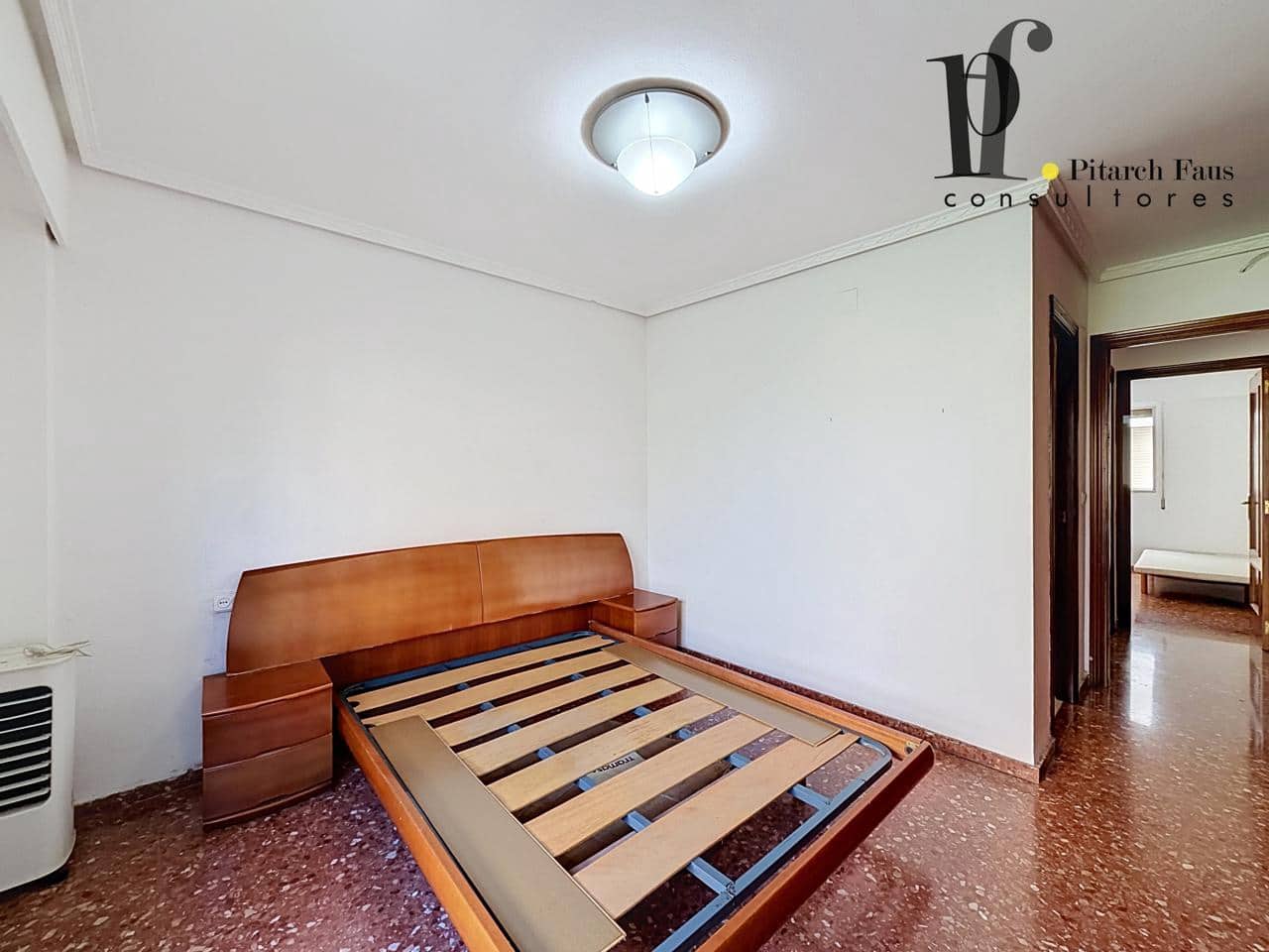 3 sovrum Lägenhet att hyra i Aldaia med garage - 1 100 € (Ref: 10120312)