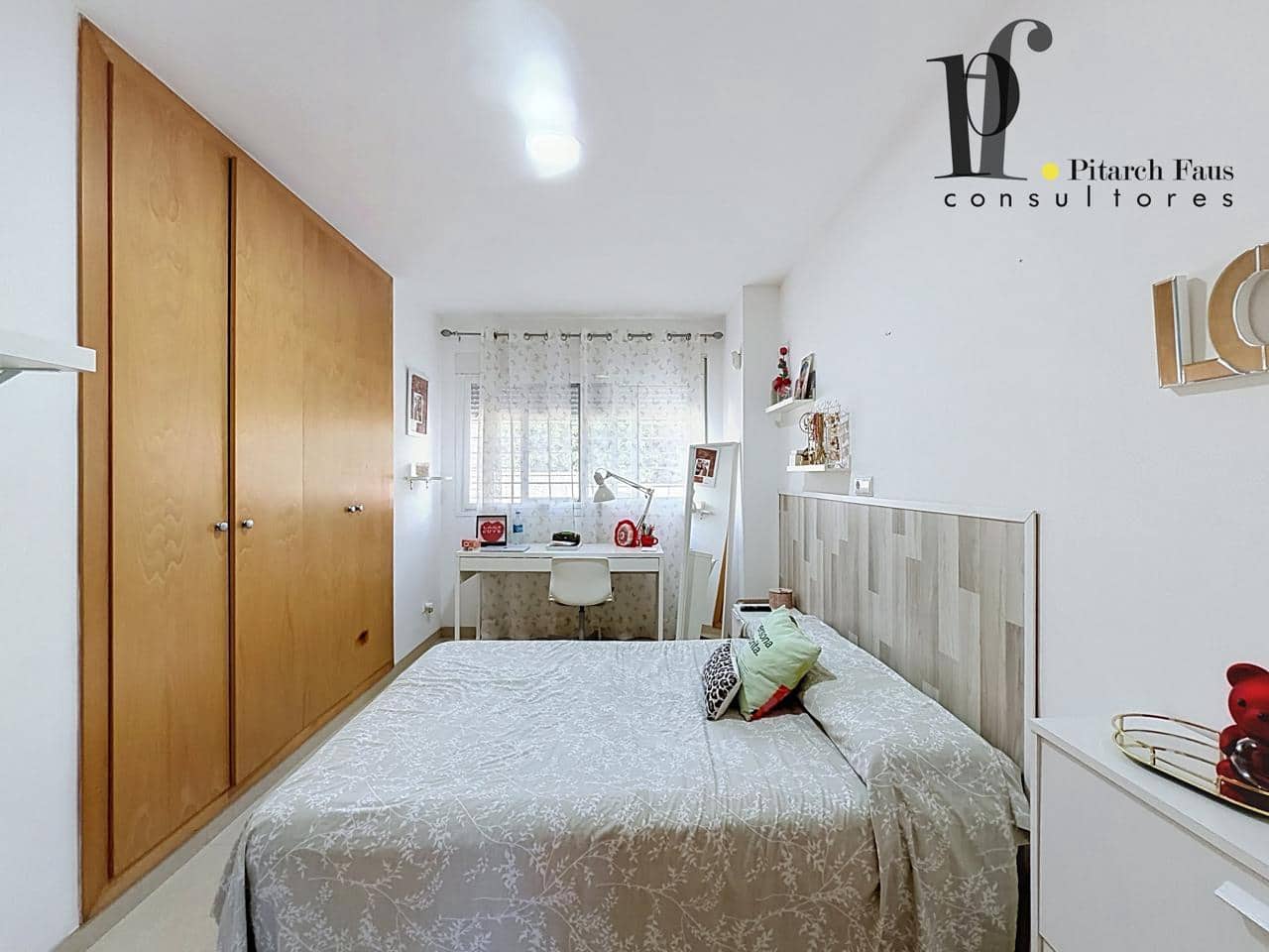 4 soverom Villa til salgs i La Pobla de Vallbona med svømmebasseng - € 390 000 (Ref: 10144942)