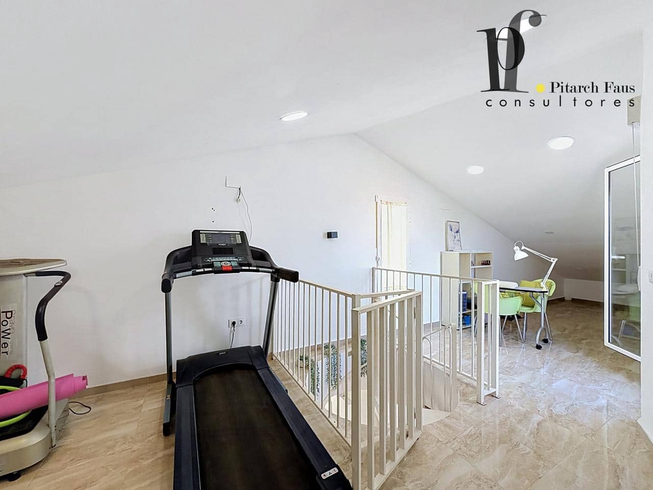 4 soverom Villa til salgs i La Pobla de Vallbona med svømmebasseng - € 390 000 (Ref: 10144942)