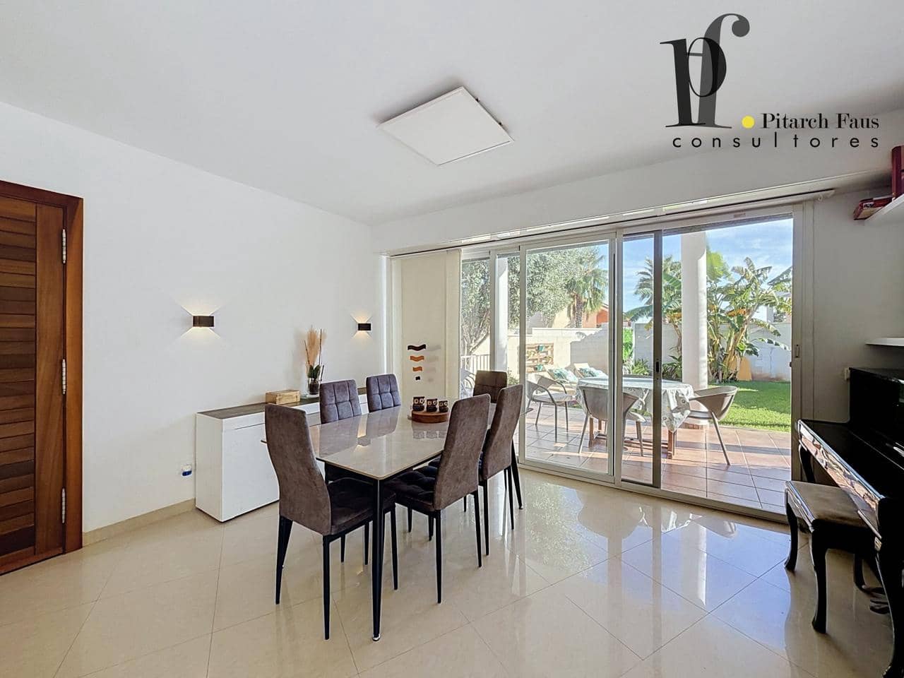 4 soverom Villa til salgs i La Pobla de Vallbona med svømmebasseng - € 390 000 (Ref: 10144942)