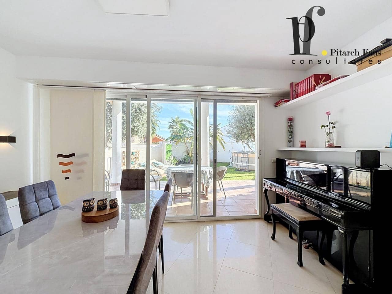 4 soverom Villa til salgs i La Pobla de Vallbona med svømmebasseng - € 390 000 (Ref: 10144942)