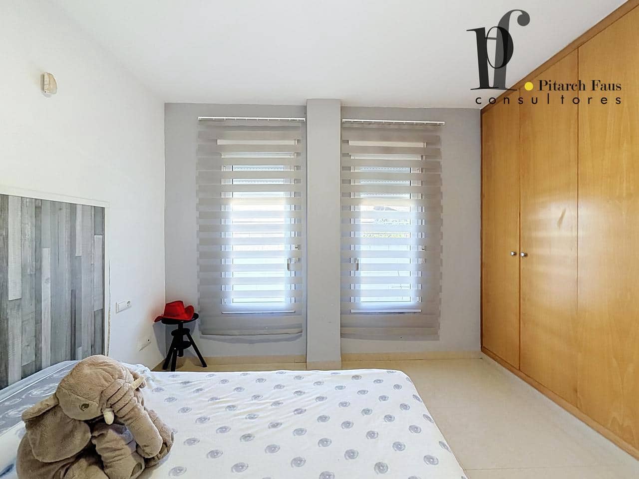 4 soverom Villa til salgs i La Pobla de Vallbona med svømmebasseng - € 390 000 (Ref: 10144942)