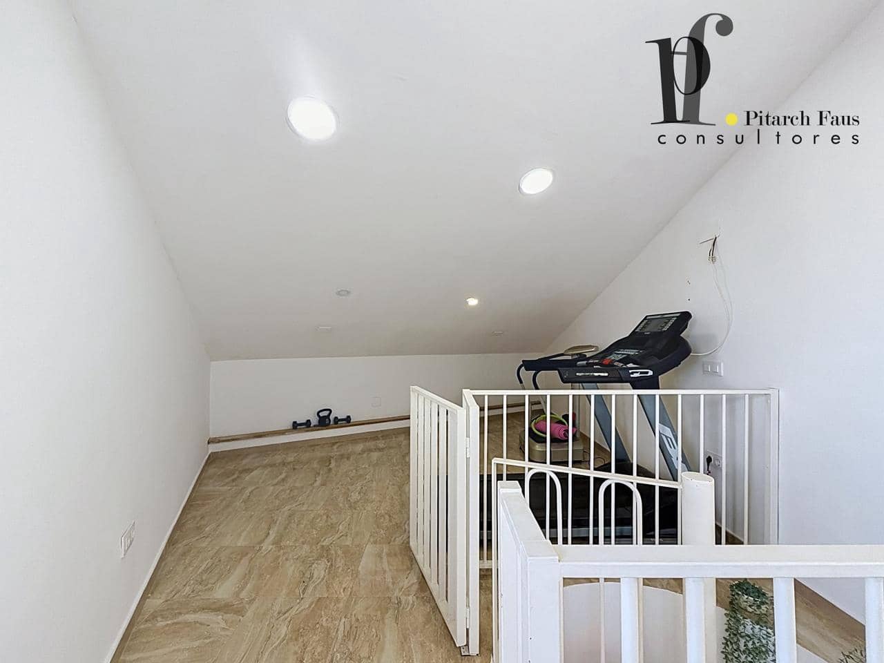4 soverom Villa til salgs i La Pobla de Vallbona med svømmebasseng - € 390 000 (Ref: 10144942)