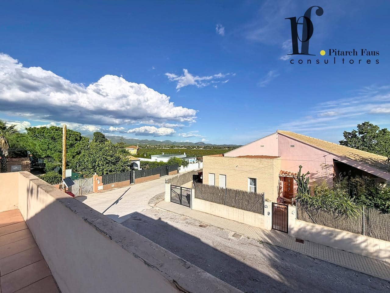 4 soverom Villa til salgs i La Pobla de Vallbona med svømmebasseng - € 390 000 (Ref: 10144942)