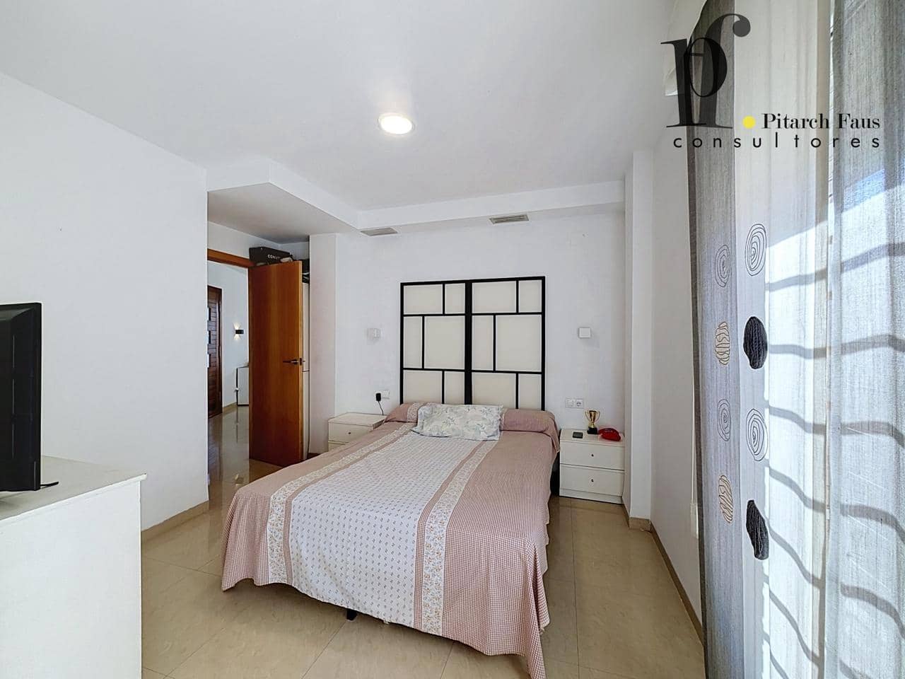 4 soverom Villa til salgs i La Pobla de Vallbona med svømmebasseng - € 390 000 (Ref: 10144942)