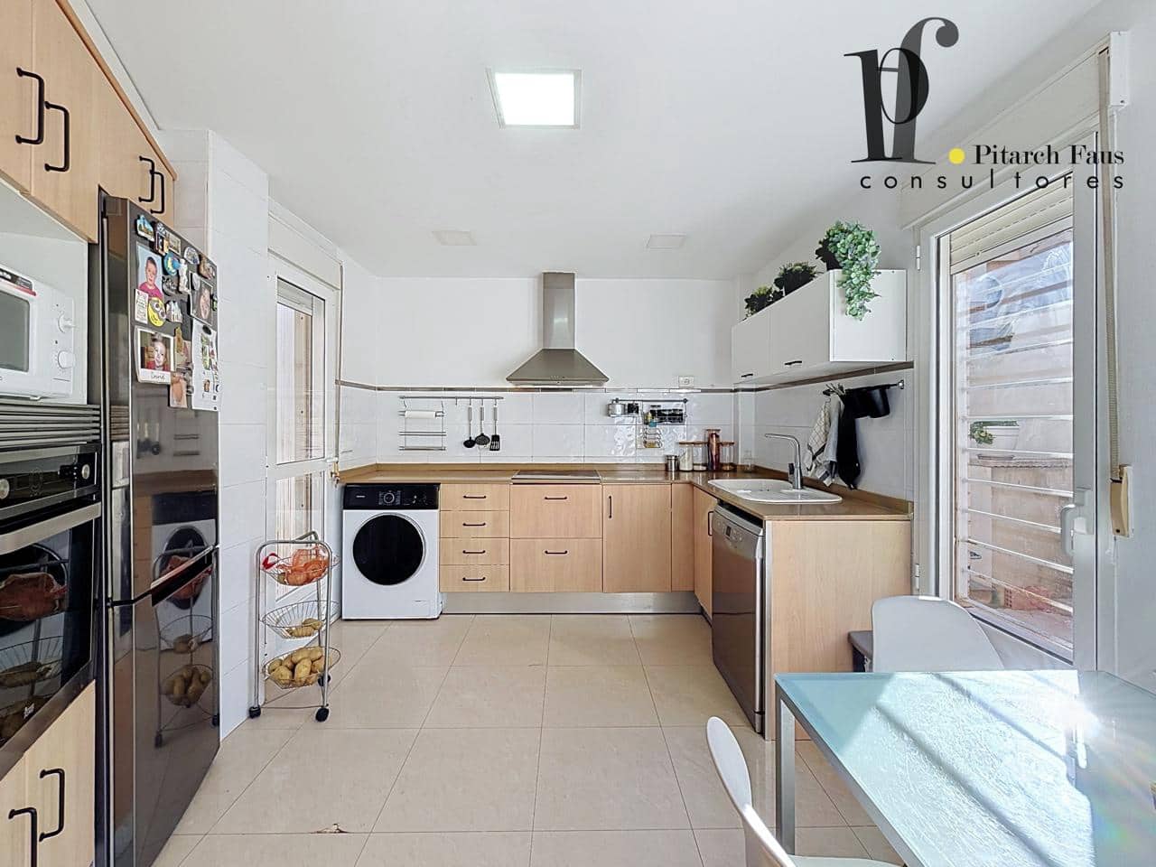 4 soverom Villa til salgs i La Pobla de Vallbona med svømmebasseng - € 390 000 (Ref: 10144942)