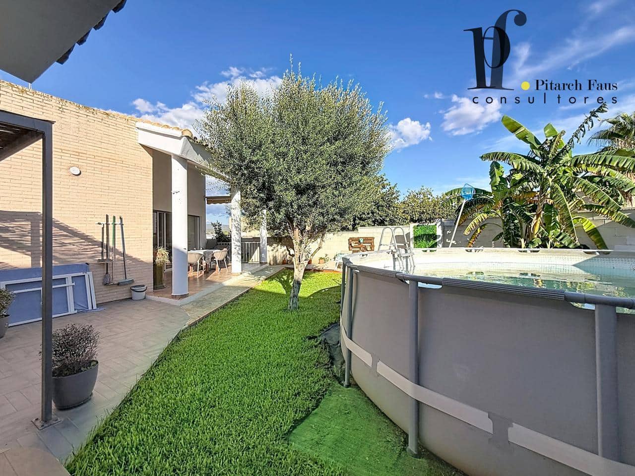 4 soverom Villa til salgs i La Pobla de Vallbona med svømmebasseng - € 390 000 (Ref: 10144942)