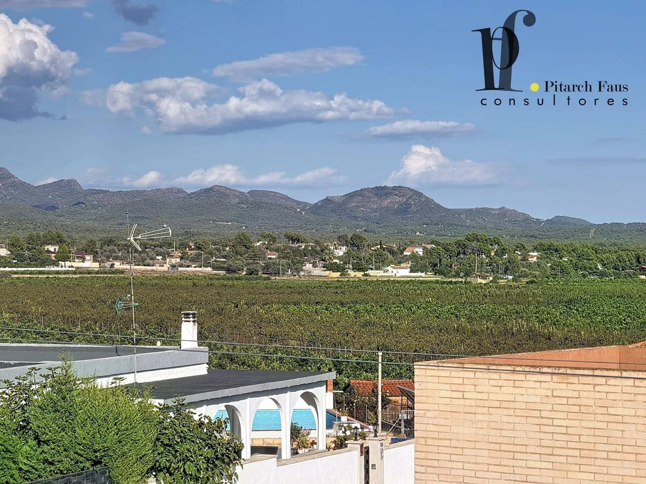 4 soverom Villa til salgs i La Pobla de Vallbona med svømmebasseng - € 390 000 (Ref: 10144942)