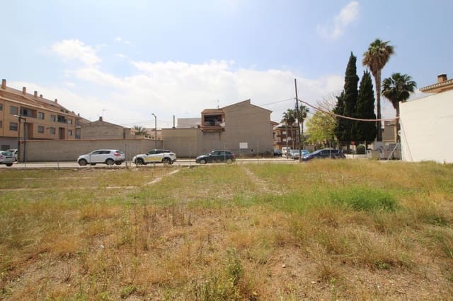 Teren niezagospodarowany na sprzedaż w La Pobla de Vallbona - 130 000 € (Ref: 6062173)