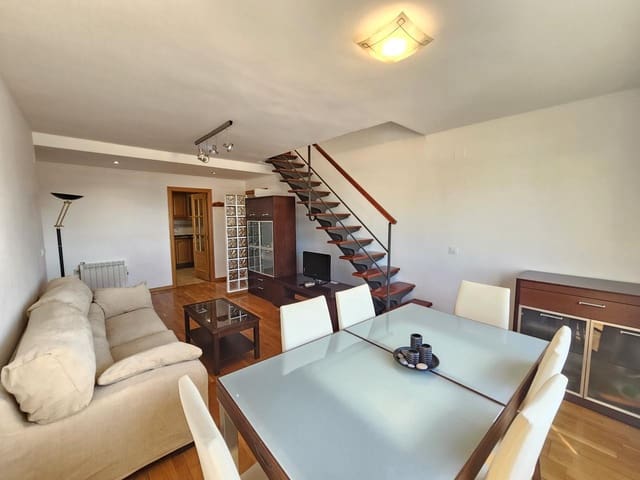 4 bedroom Flat for rent in La Pobla de Vallbona with garage - € 1,200 (Ref: 6677017)