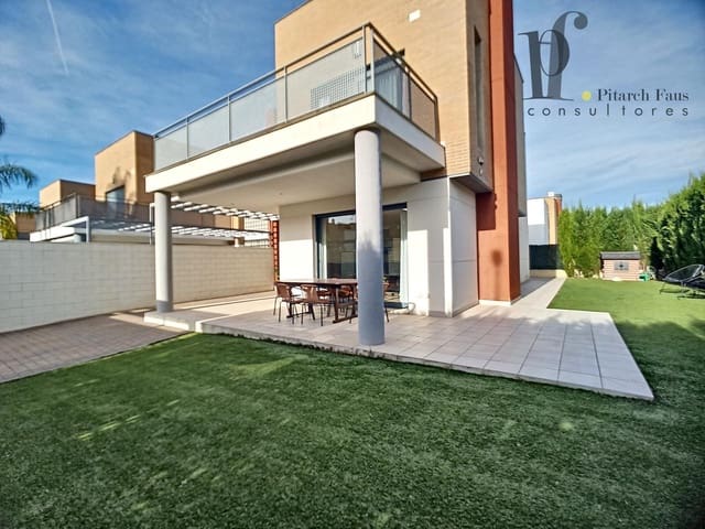 4 quarto Moradia para arrendar em La Pobla de Vallbona com piscina garagem - 2 600 € (Ref: 7065701)