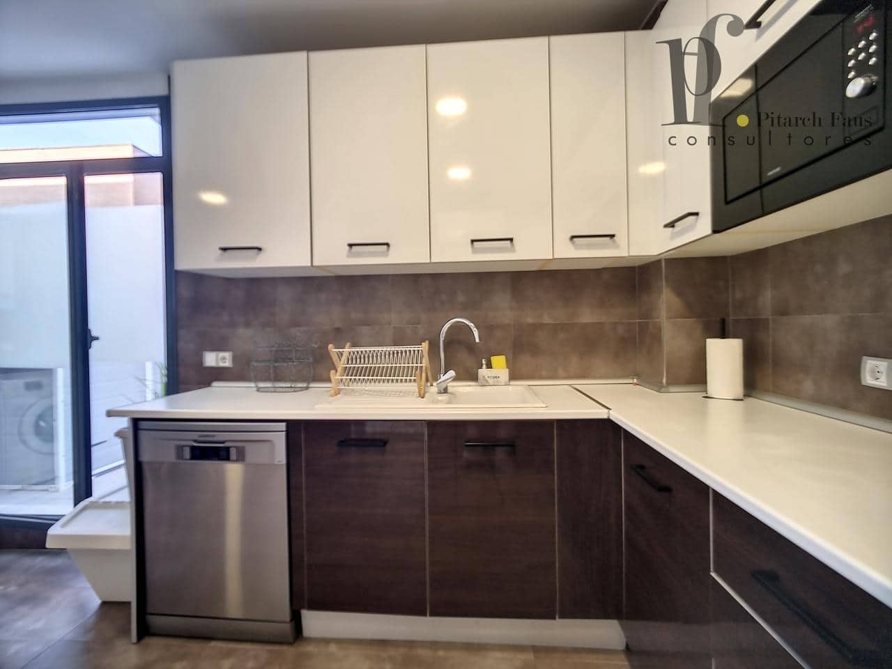Chalet de 4 habitaciones en La Pobla de Vallbona en alquiler con piscina garaje - 2.600 € (Ref: 7065701)