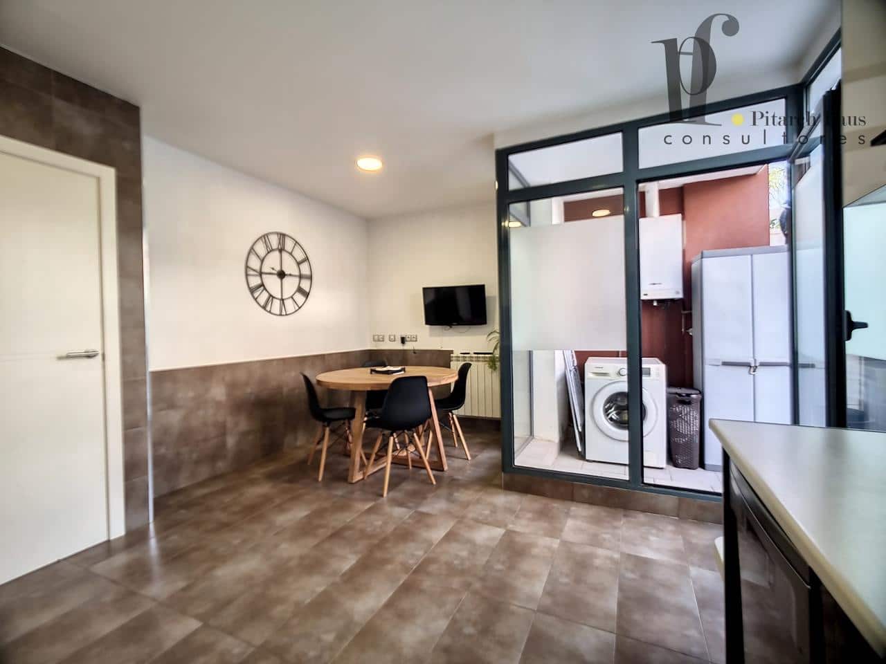 Chalet de 4 habitaciones en La Pobla de Vallbona en alquiler con piscina garaje - 2.600 € (Ref: 7065701)