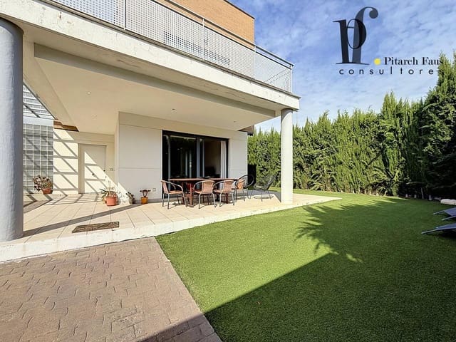 4 bedroom Villa for rent in La Pobla de Vallbona with pool garage - € 2,600 (Ref: 7065701)