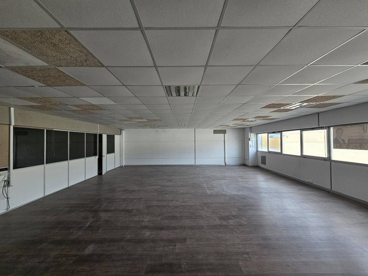 Erhverv til leje i Paterna - € 2.150 (Ref: 7592251)