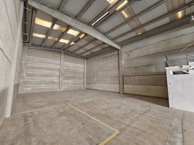 Local Comercial en Fuente del Jarro, Paterna en alquiler - 2.150 € (Ref: 7592251)