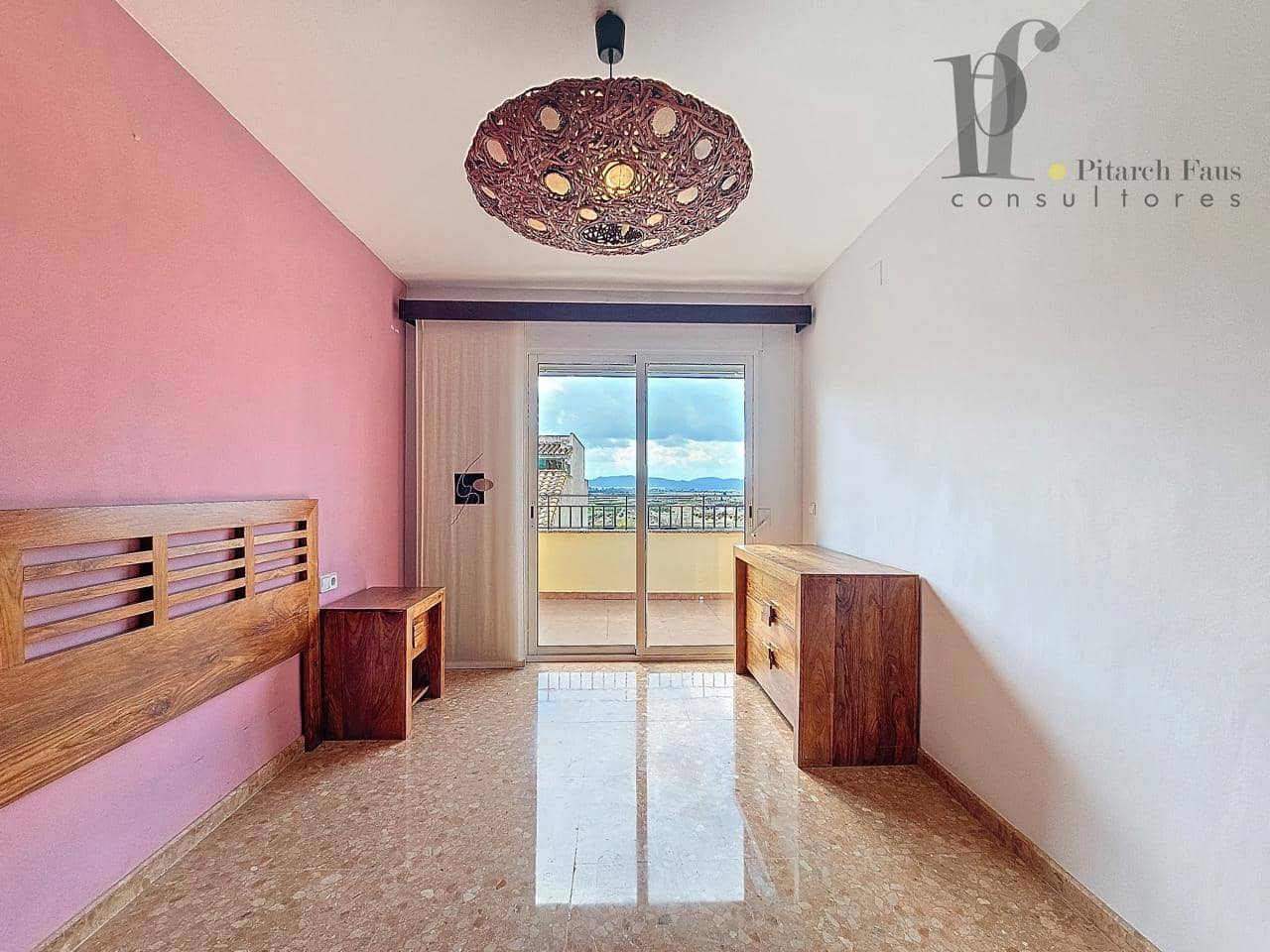 Piso de 3 habitaciones en La Pobla de Vallbona en alquiler - 1.200 € (Ref: 8848650)
