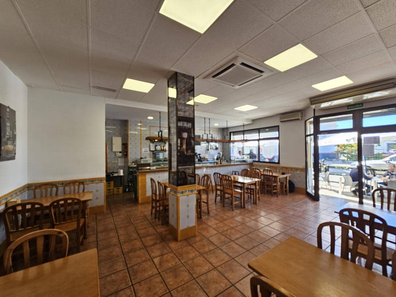 1 sypialnia Biznes na sprzedaż w La Pobla de Vallbona - 100 000 € (Ref: 9006126)