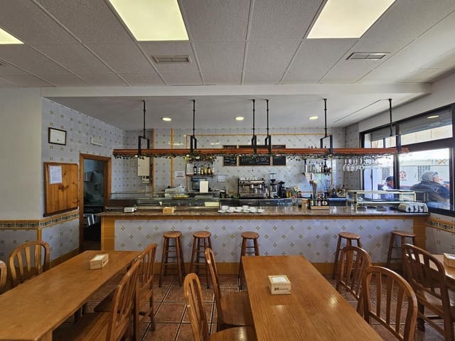 1 bedroom Business for sale in La Pobla de Vallbona - € 100,000 (Ref: 9006126)