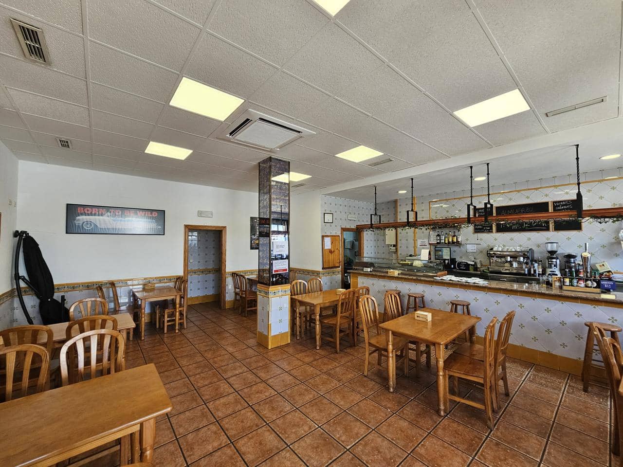 1 sypialnia Biznes na sprzedaż w La Pobla de Vallbona - 100 000 € (Ref: 9006126)