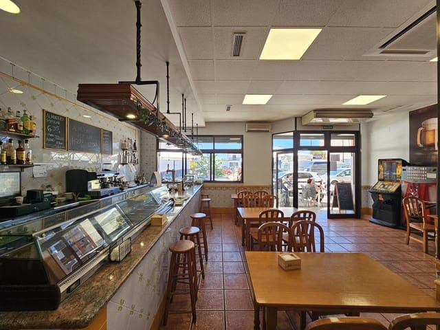 1 bedroom Business for sale in La Pobla de Vallbona - € 100,000 (Ref: 9006126)