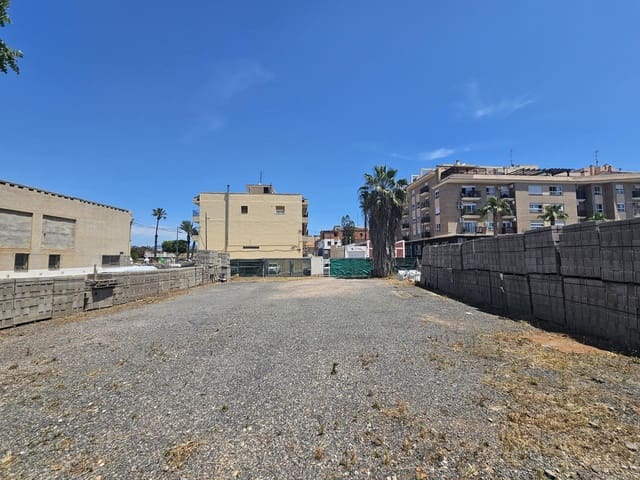 Terreno/Finca Rústica en La Pobla de Vallbona en venta - 300.000 € (Ref: 9013500)