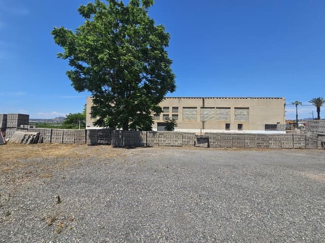 Terreno/Finca Rústica en La Pobla de Vallbona en venta - 300.000 € (Ref: 9013500)