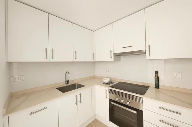 2 slaapkamer Flat te koop in La Pobla de Vallbona - € 187.000 (Ref: 9053715)