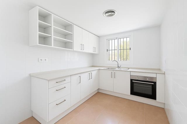 1 bedroom Flat for sale in La Pobla de Vallbona - € 145,000 (Ref: 9106958)