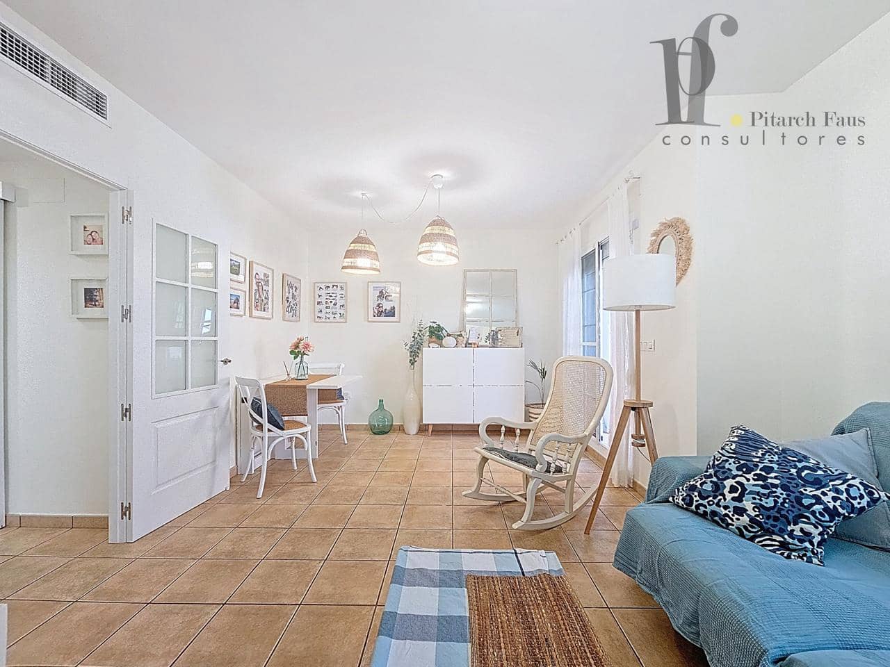 3 soverom Villa til salgs i La Pobla de Vallbona med svømmebasseng - € 315 000 (Ref: 9106979)