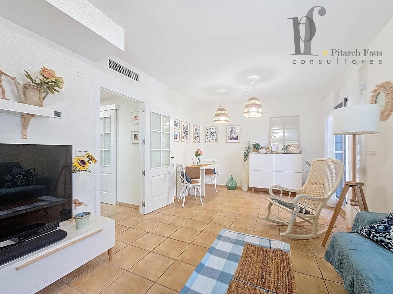 3 soverom Villa til salgs i La Pobla de Vallbona med svømmebasseng - € 315 000 (Ref: 9106979)