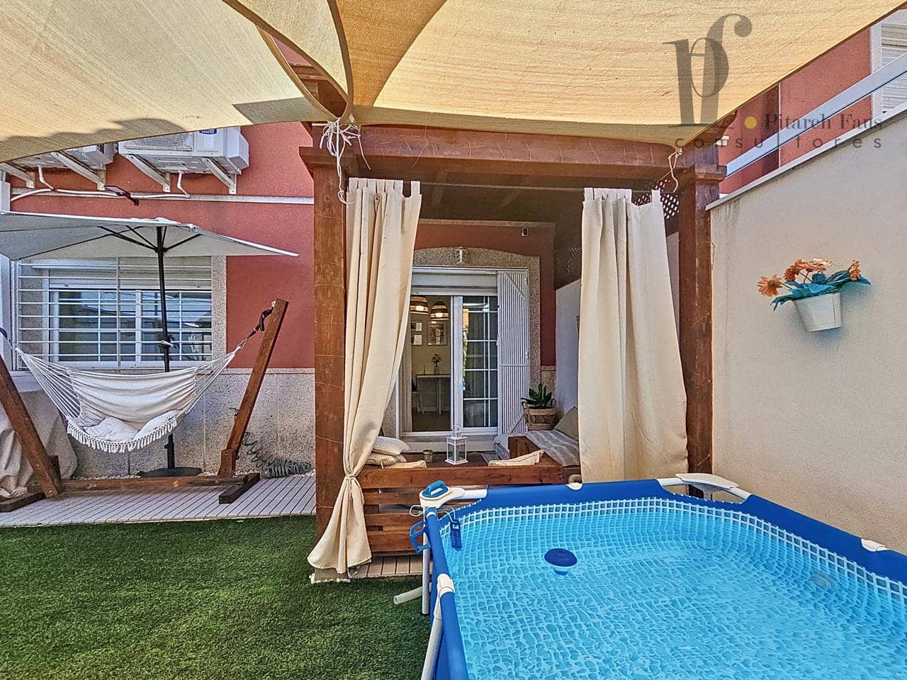 3 soverom Villa til salgs i La Pobla de Vallbona med svømmebasseng - € 315 000 (Ref: 9106979)