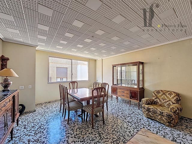 7 bedroom Villa for sale in Benaguasil with garage - € 360,000 (Ref: 9400284)