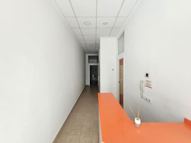 3 bedroom Business for rent in Benisanó - € 500 (Ref: 9409837)