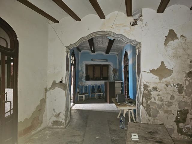 4 soveværelse Villa til salg i Benaguasil - € 180.000 (Ref: 9544076)