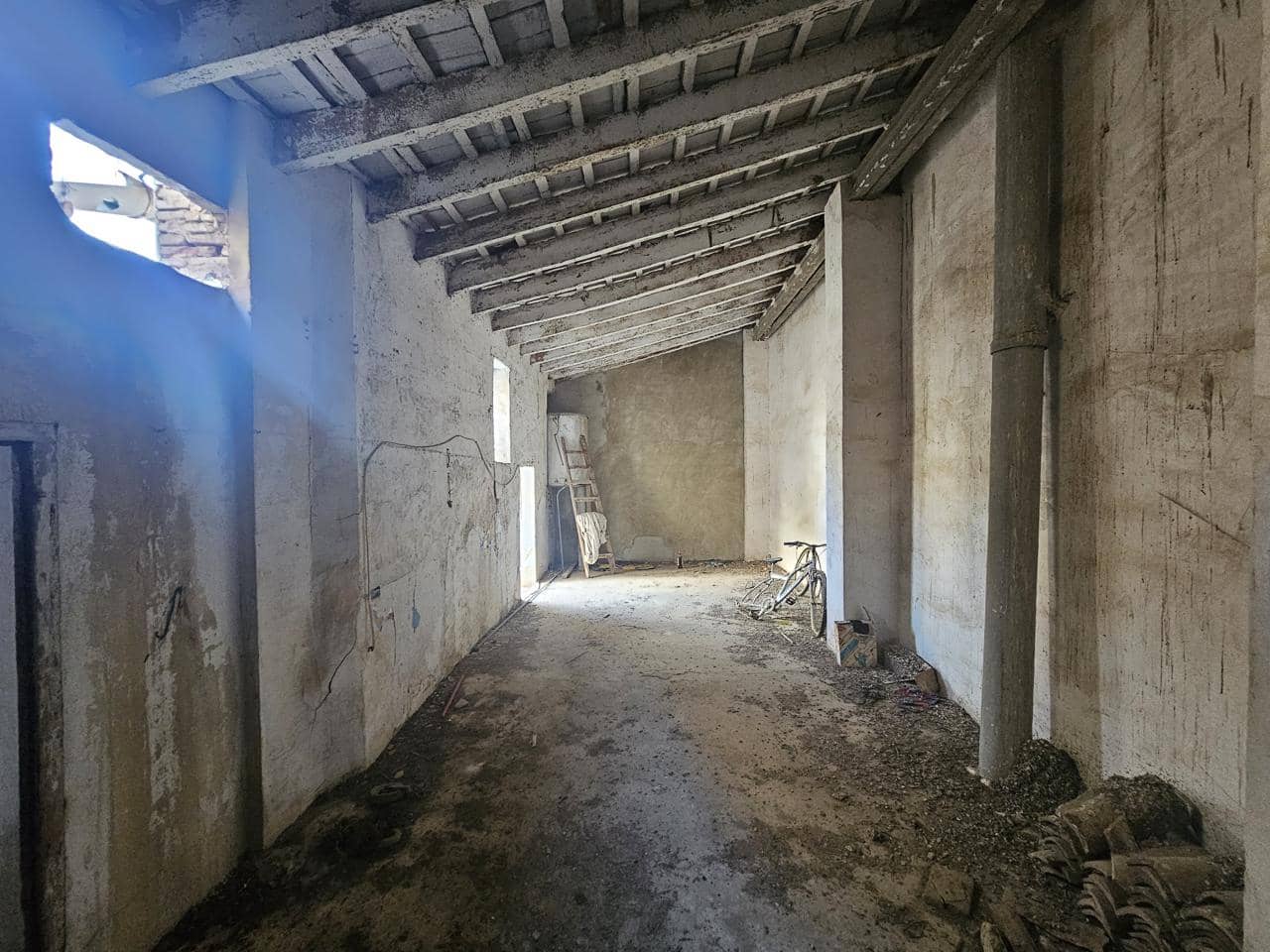 Chalet de 4 habitaciones en Benaguasil en venta - 180.000 € (Ref: 9544076)