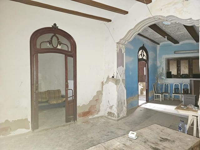 4 soveværelse Villa til salg i Benaguasil - € 180.000 (Ref: 9544076)